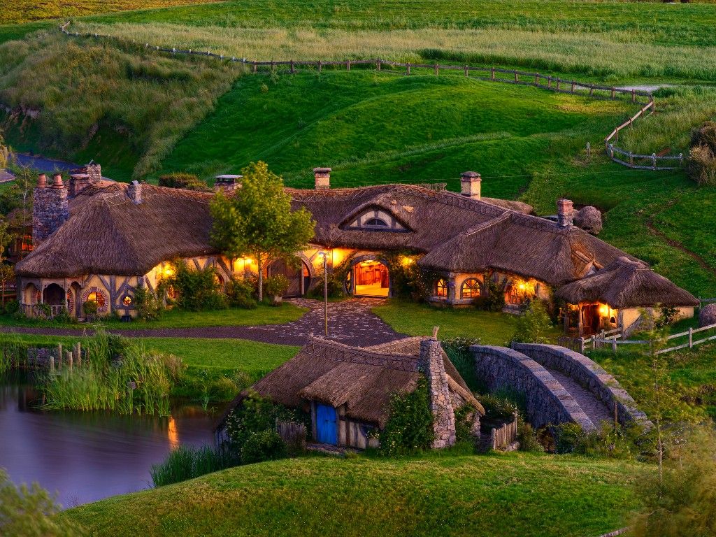 Hobbiton Movie Set 