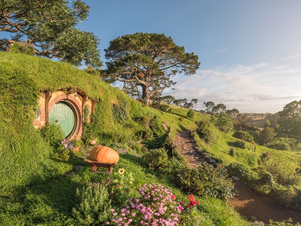 Hobbiton Movie Set 